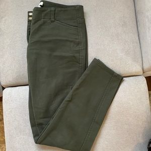 Vineyard Vines Green Pants
